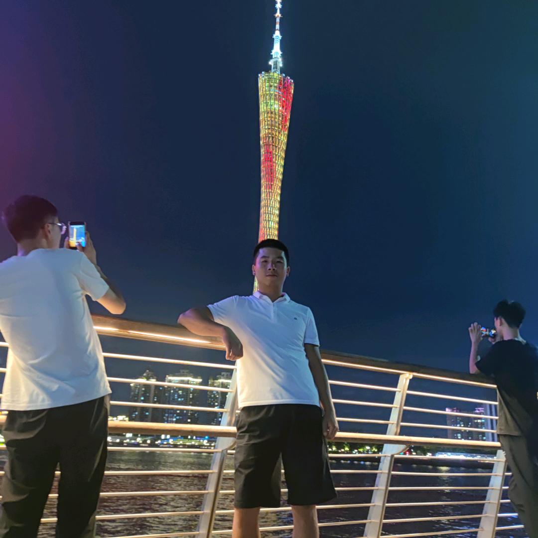 没离开过