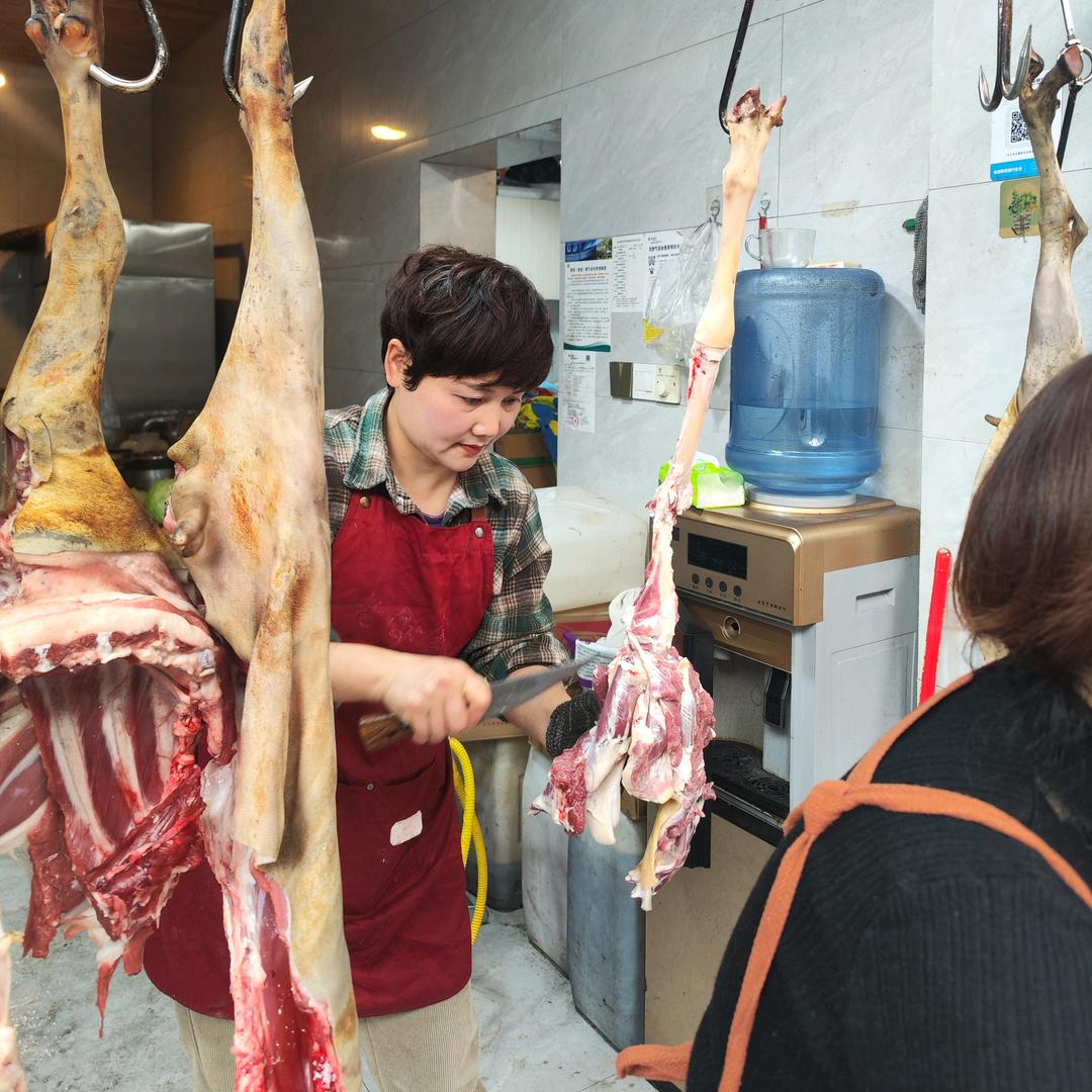 钟楼：老余家羊肉：20年老店！
