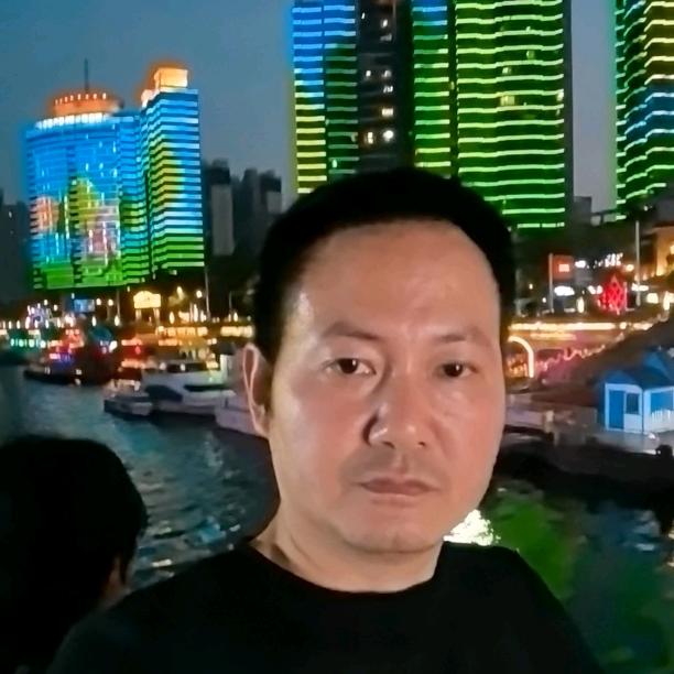 王斌