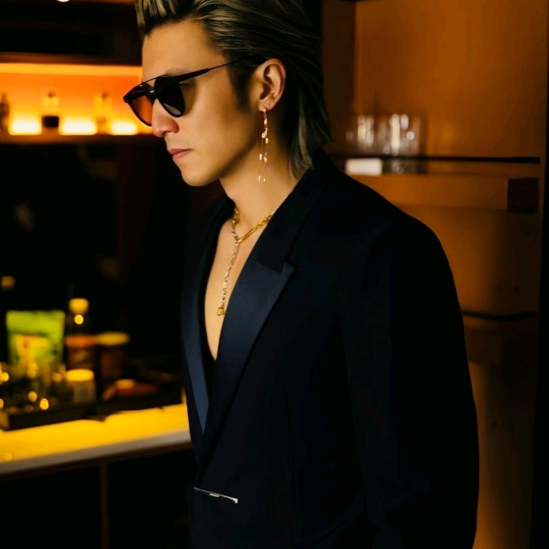 mR 龍-LaU🌧️