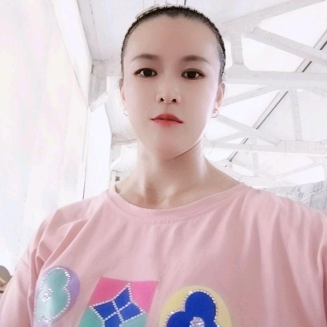 英姐❤️❤️