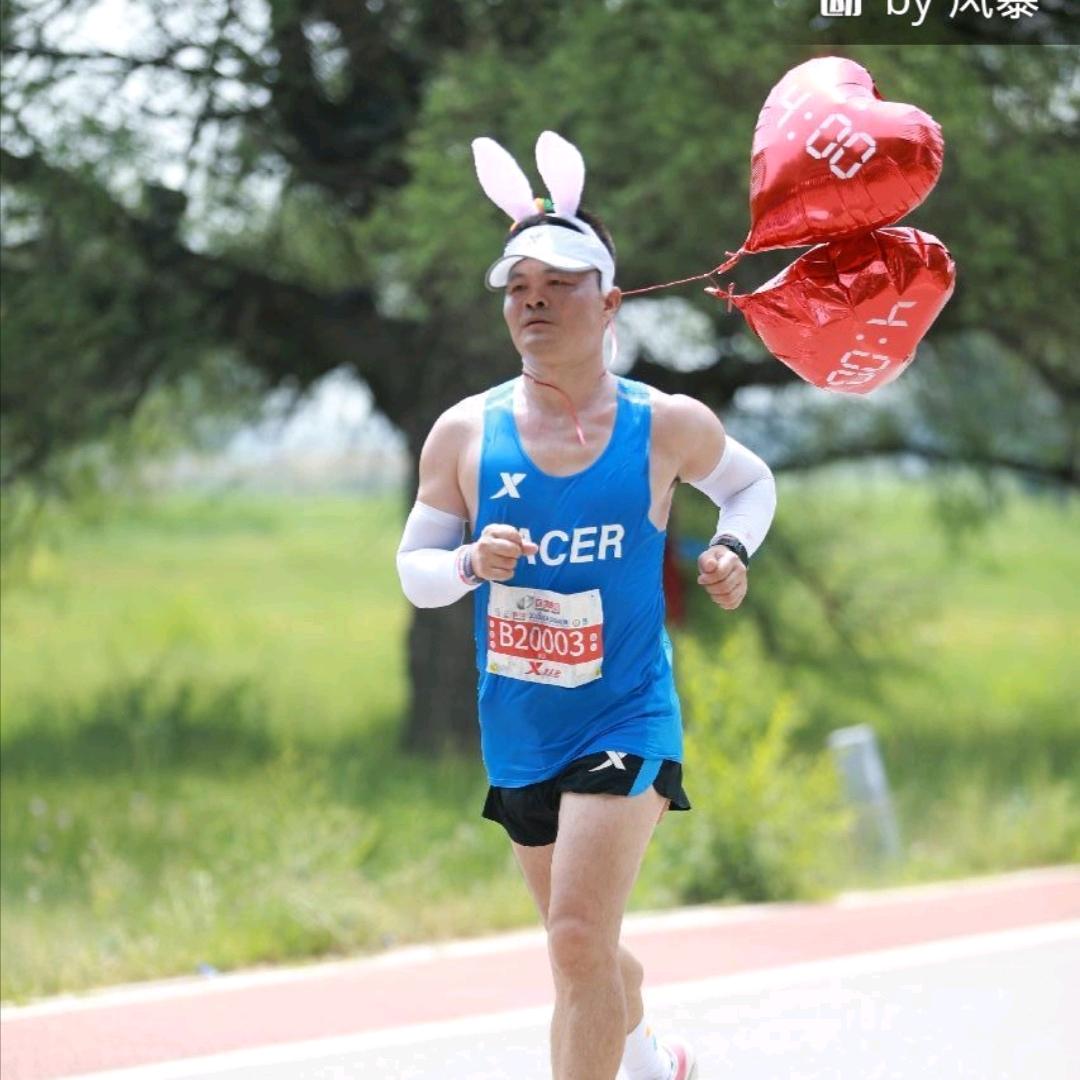 爱跑步的进哥哥