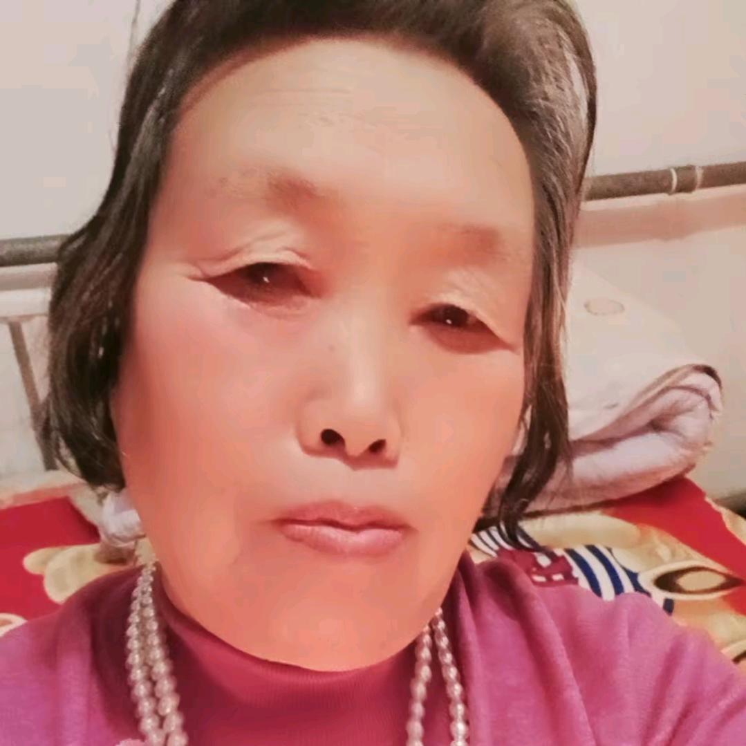 山顶的景色