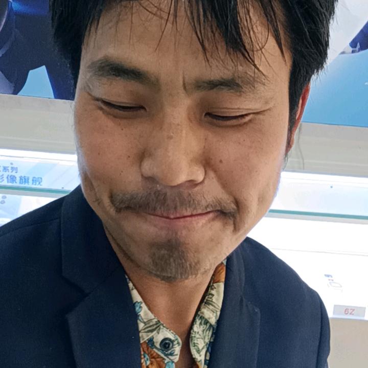 吴兴兴