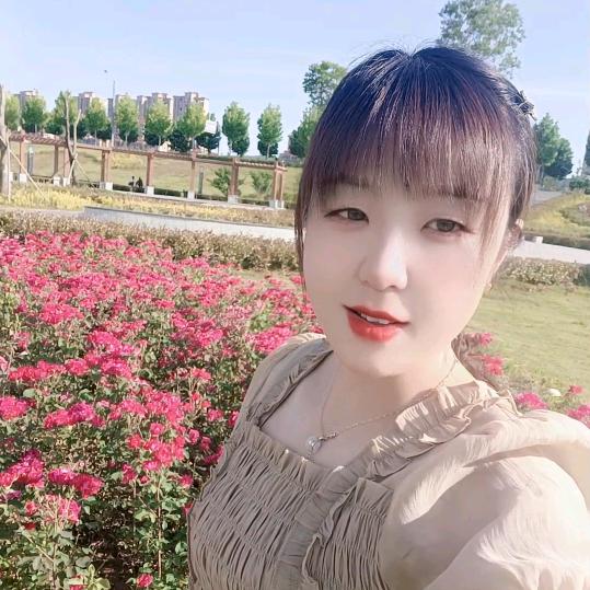 杨大美女