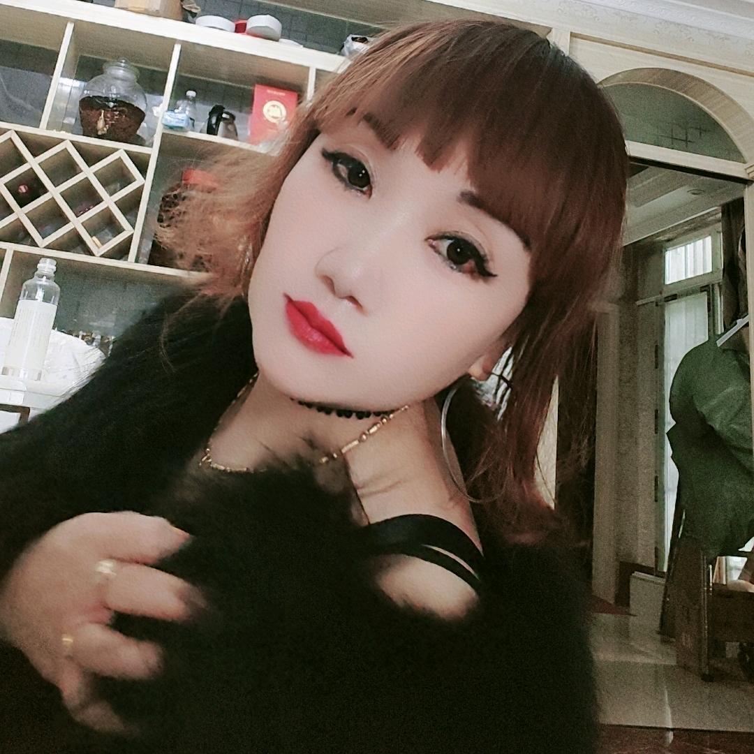 长腿美妞
