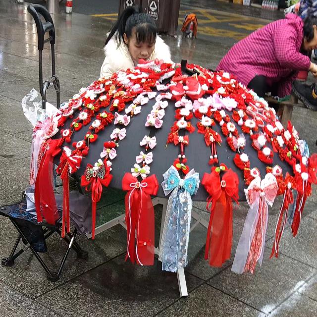 气球小哥