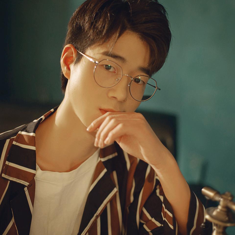 00后西北小武（龙哥说洗护）