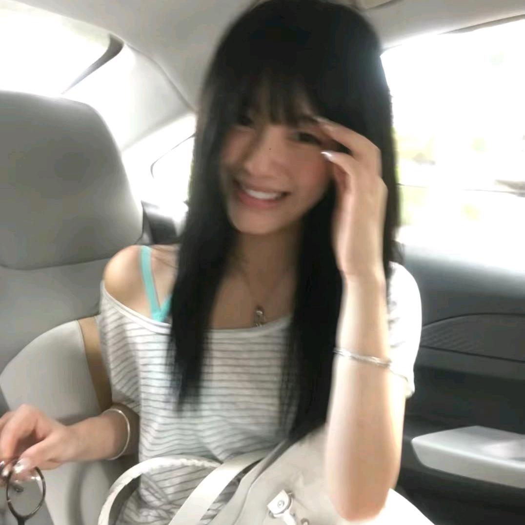 嗯....