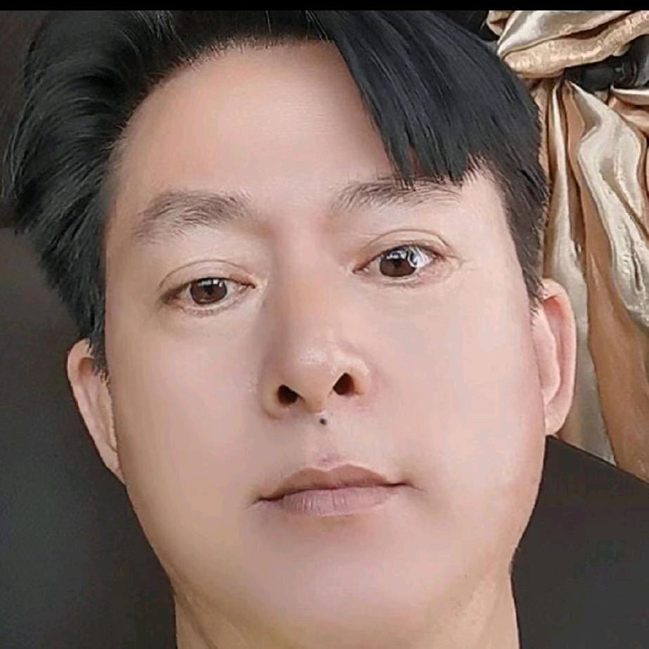 白蛇杨