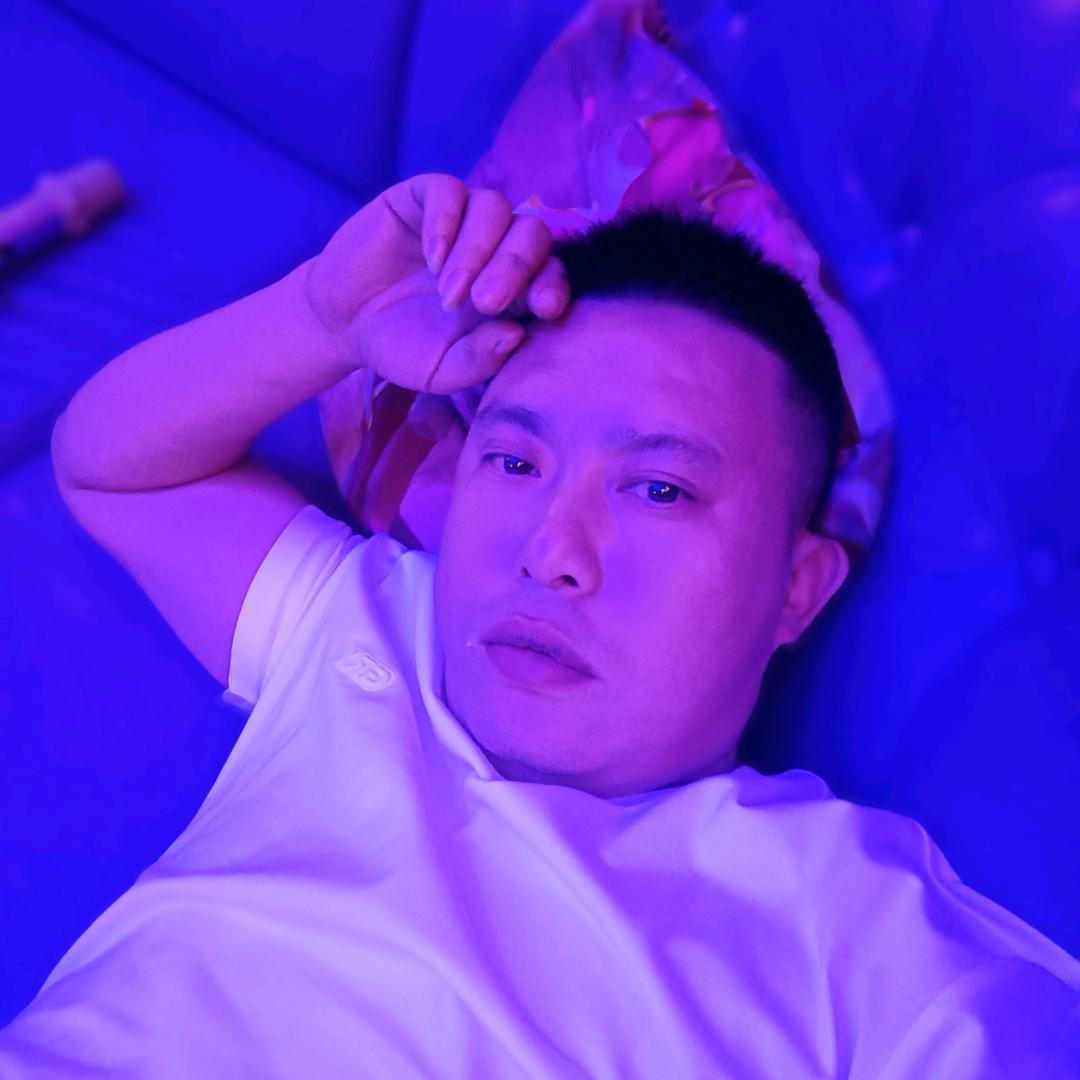 吴先生