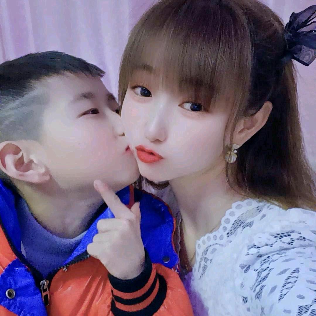 妈咪爱宝贝😘