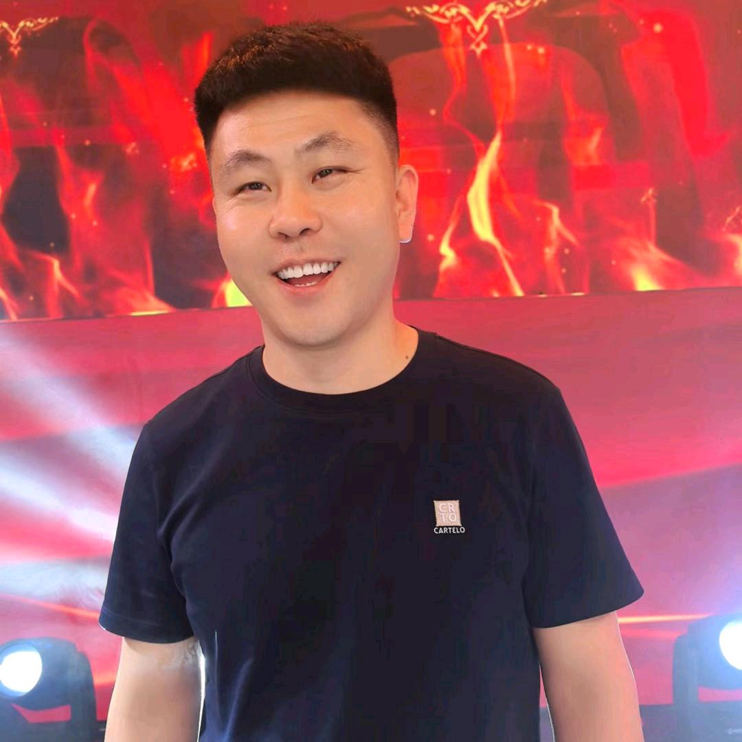 产品（赠品团队）