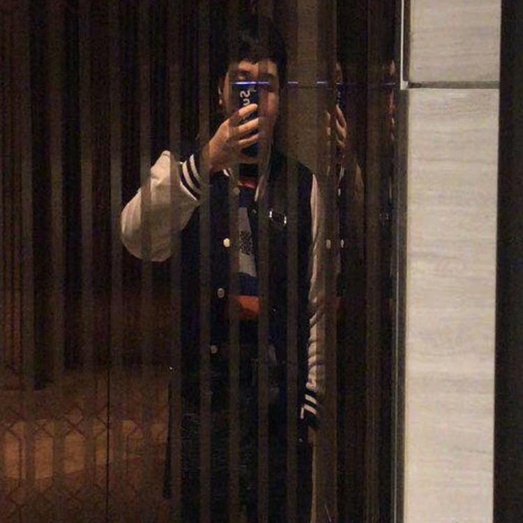 乐乐（看数据📊）