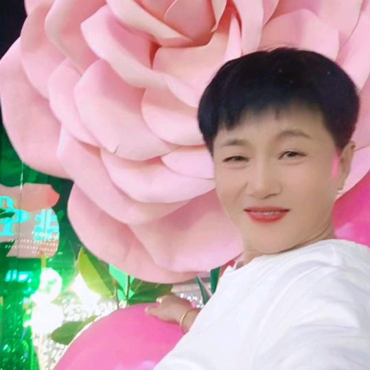 😜开心的我💞晚上七点十分直播😘