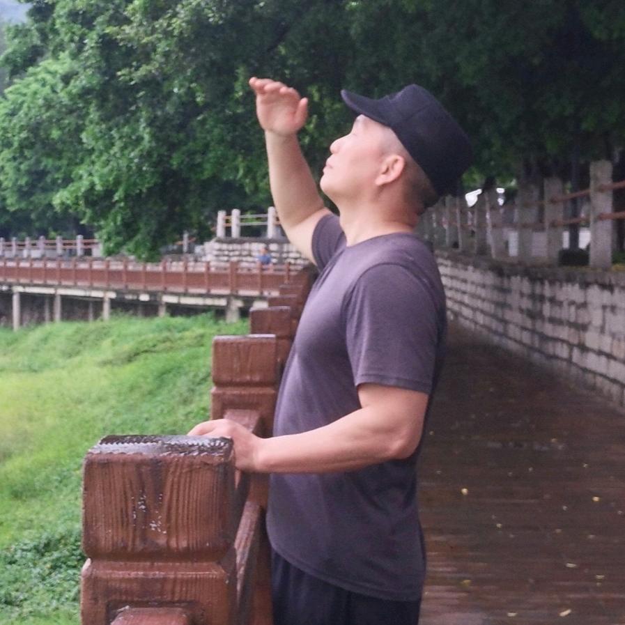 讴歌户外（舒婷团队宣传号）