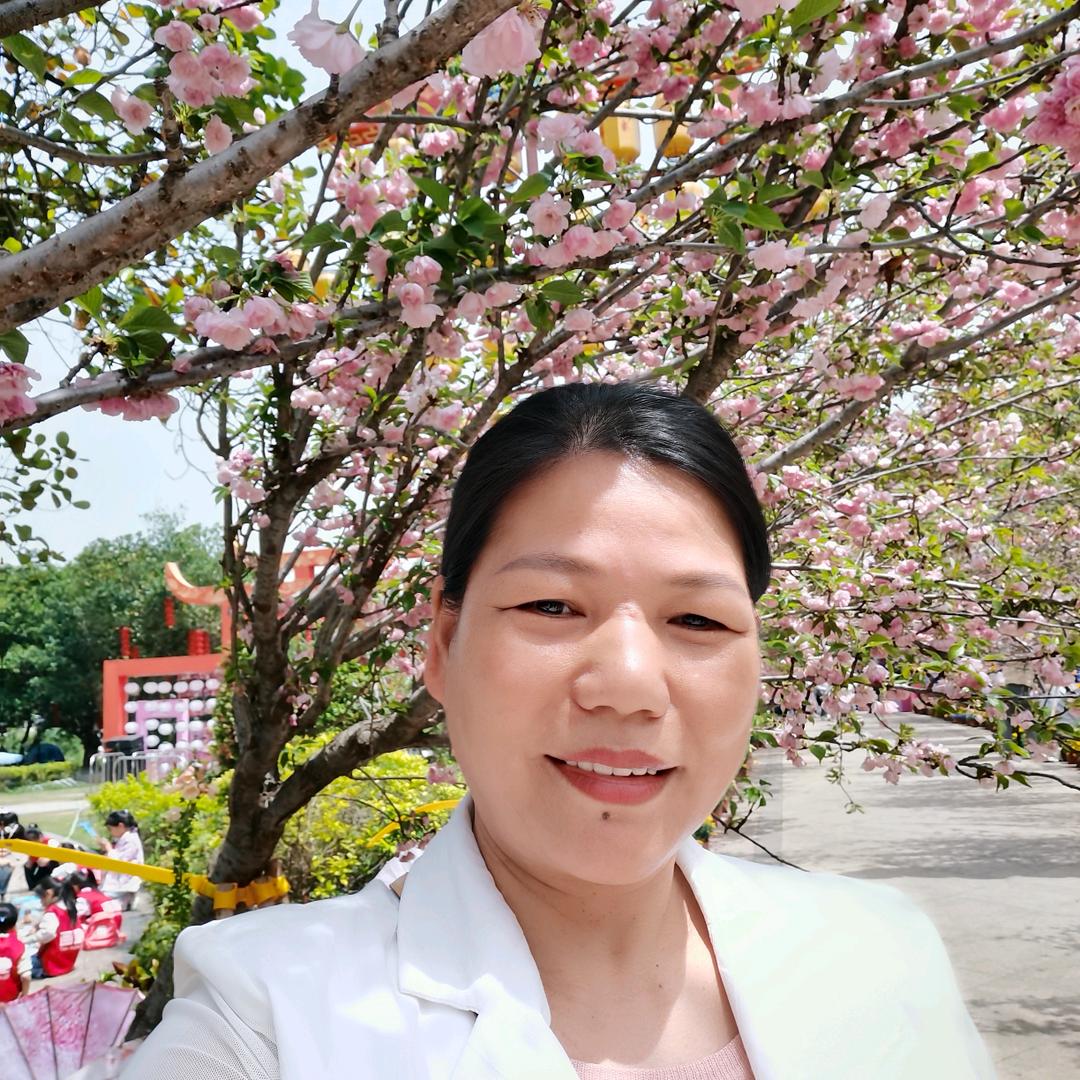 秀旁
