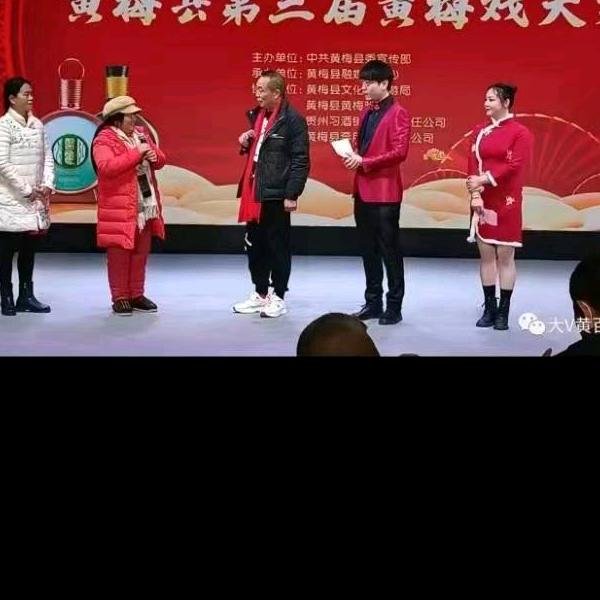 张小燕