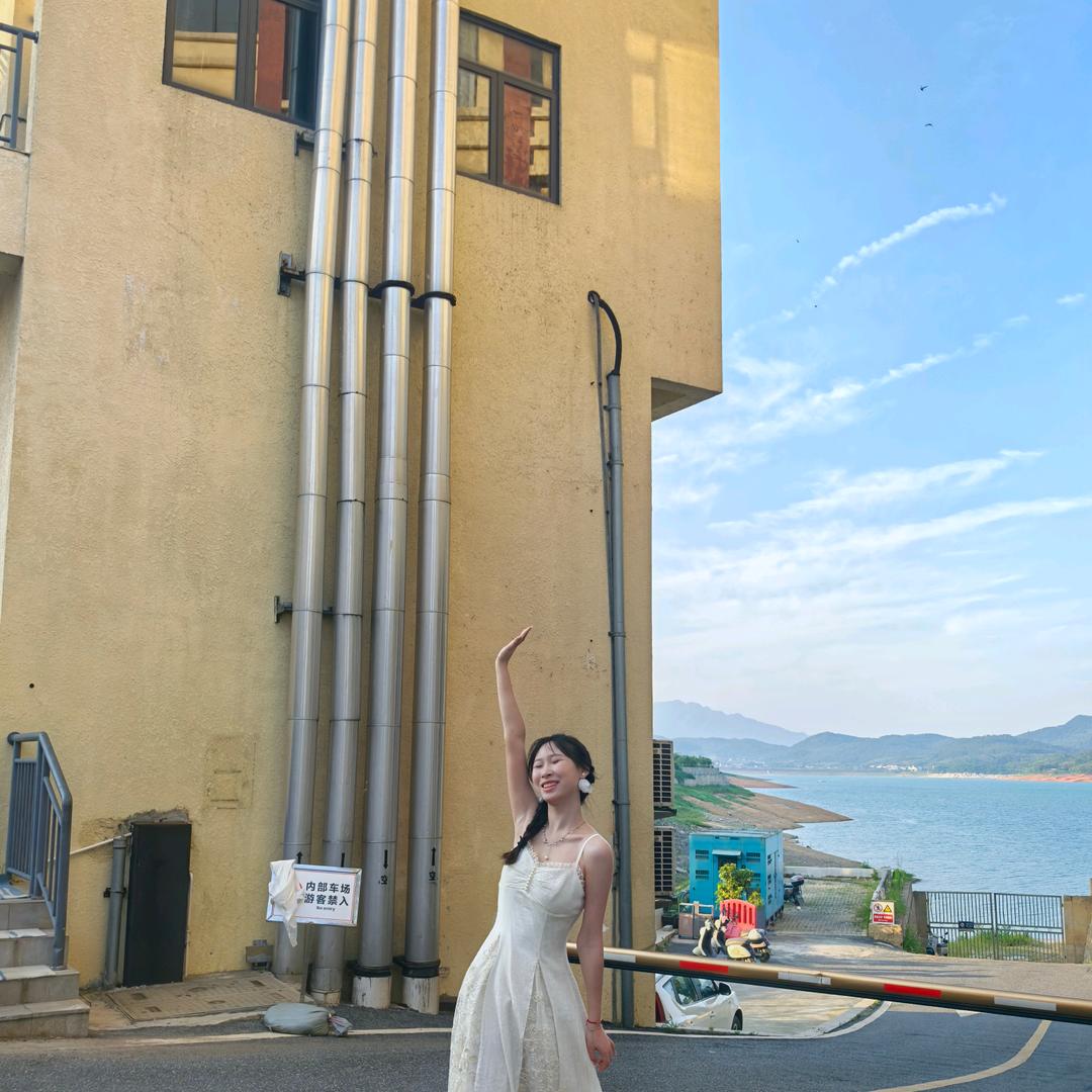 是丹丹吖