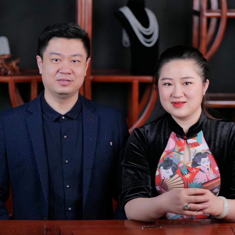 新疆玉鉴珠宝和田玉