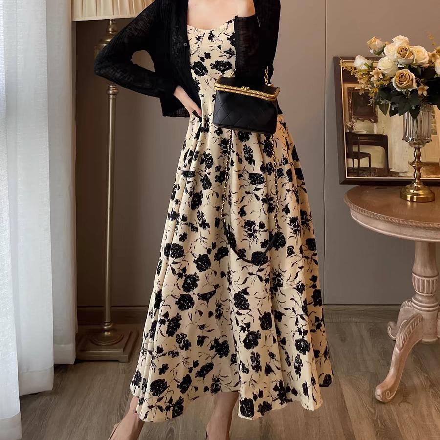 小小媛服饰店二