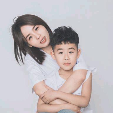 A李小萍👯