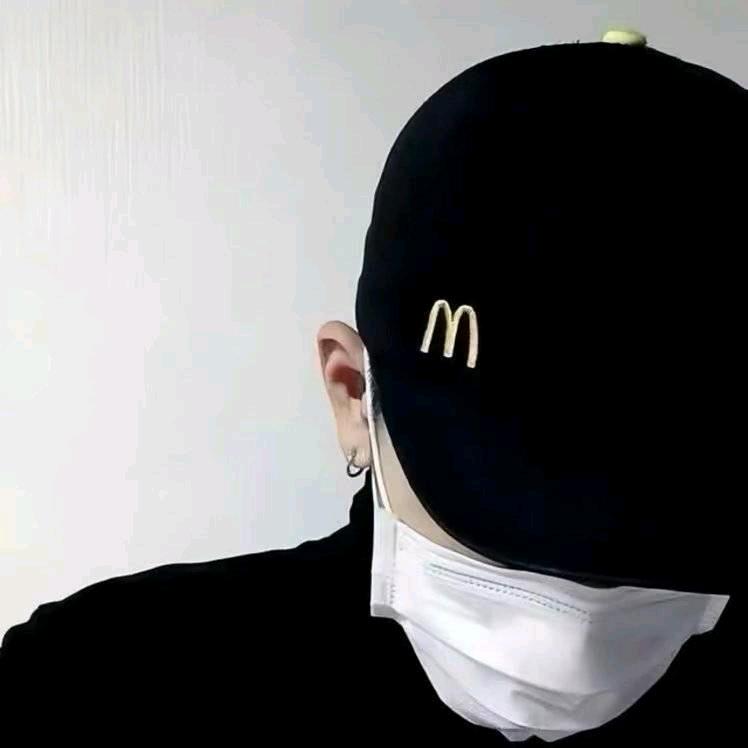 哈喽y