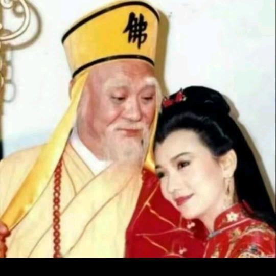 骑老太太过马路