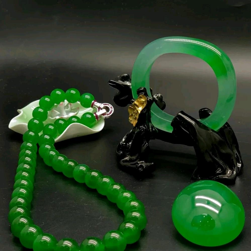 慧莱萱珠宝商行