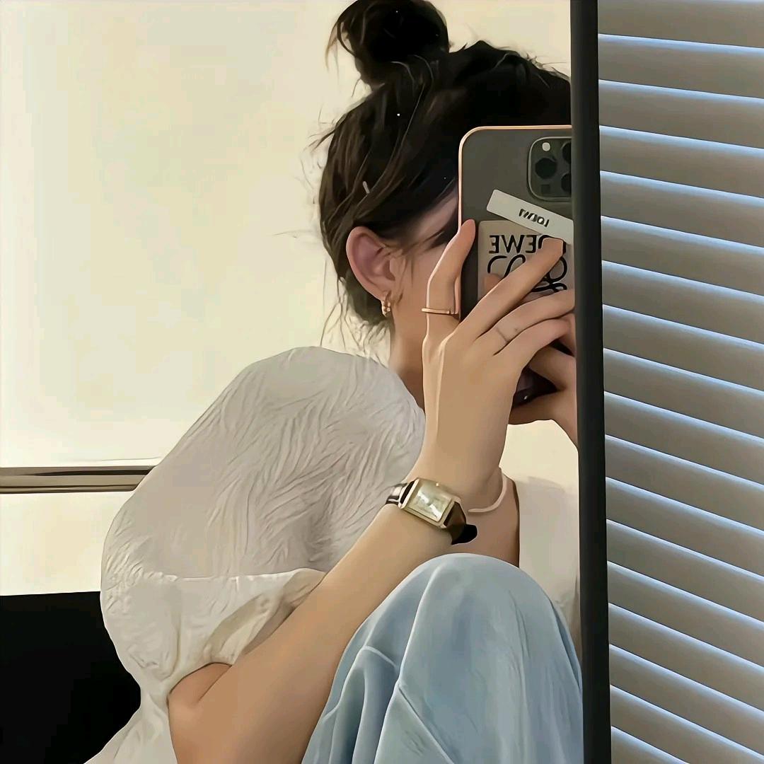 💕云朵有点甜🌻