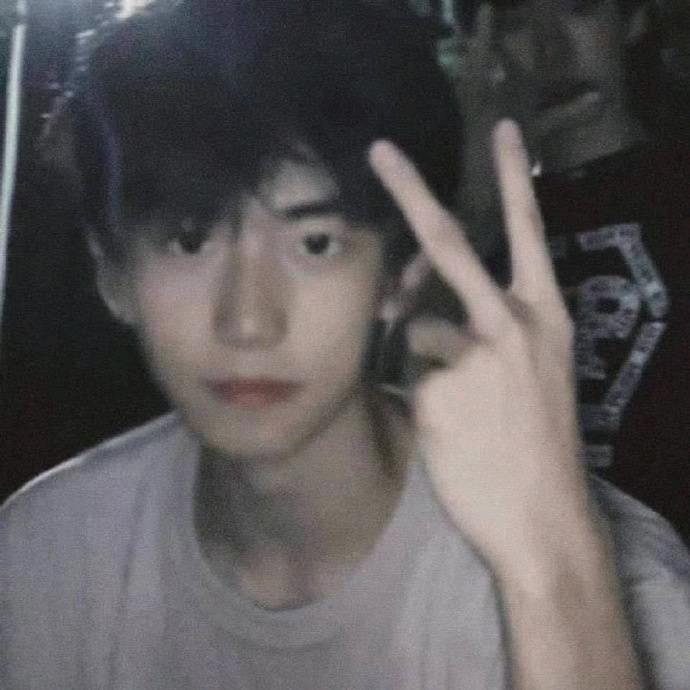 只喜欢丑的