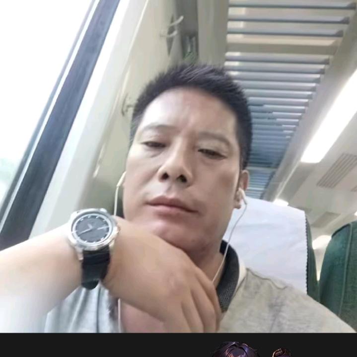 《大叔》一心向钱