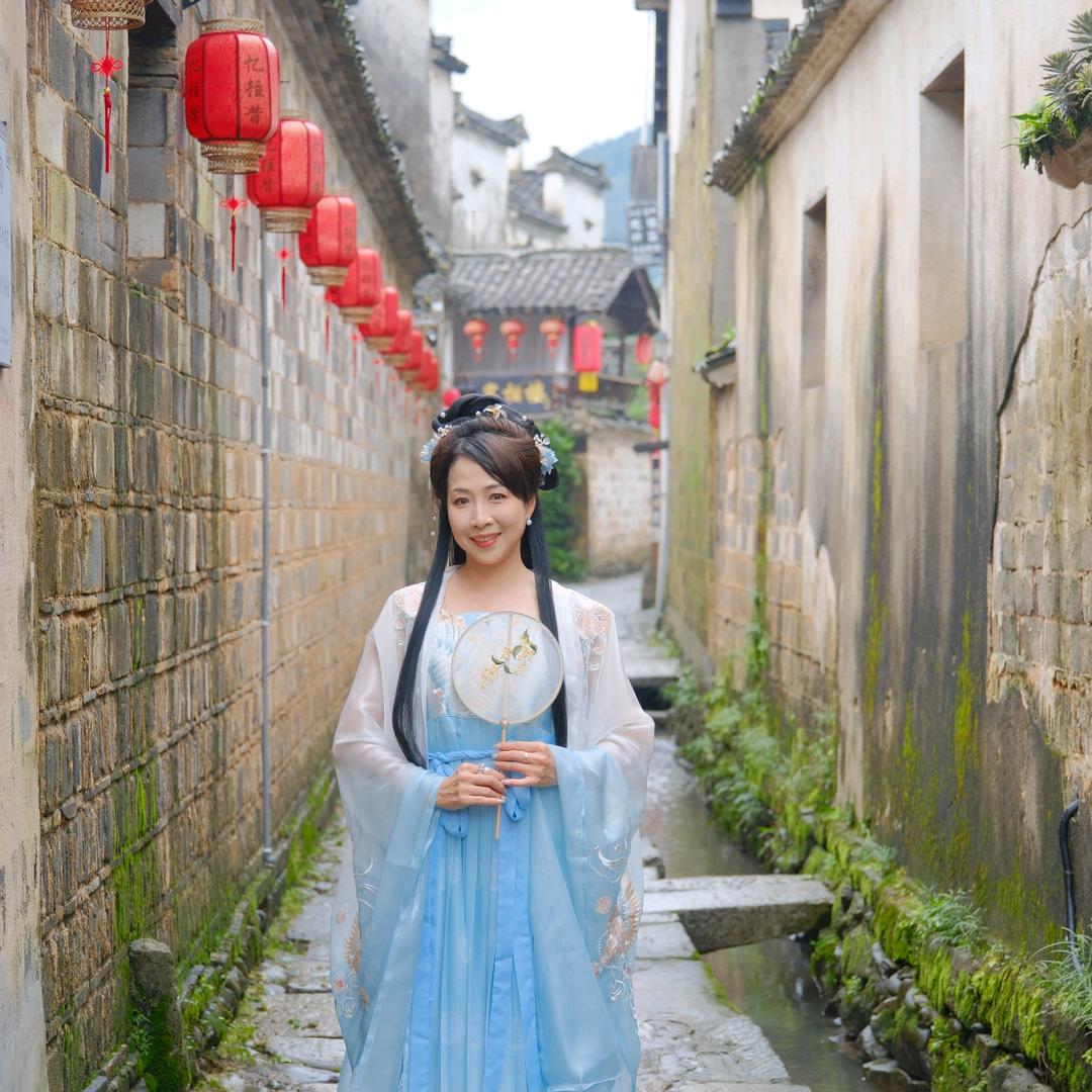 佳妤燕子