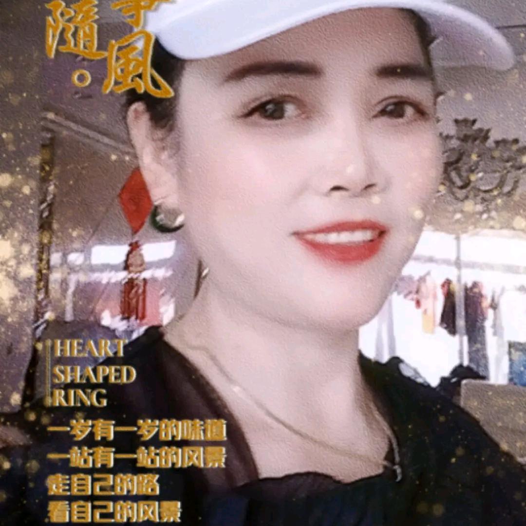 爱跳舞的大妈天天开心👬😀🌹🌹