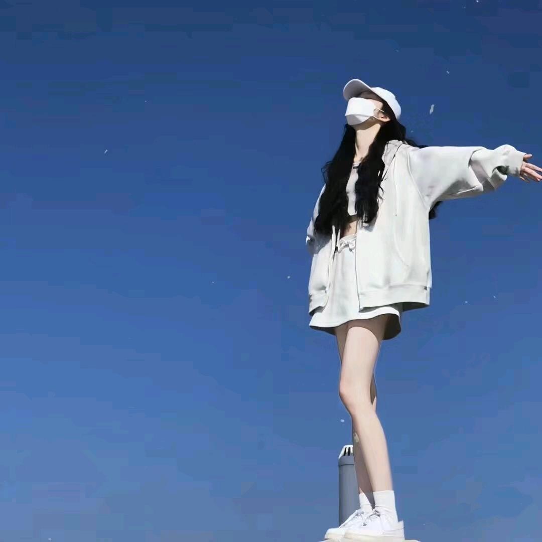 Li♡