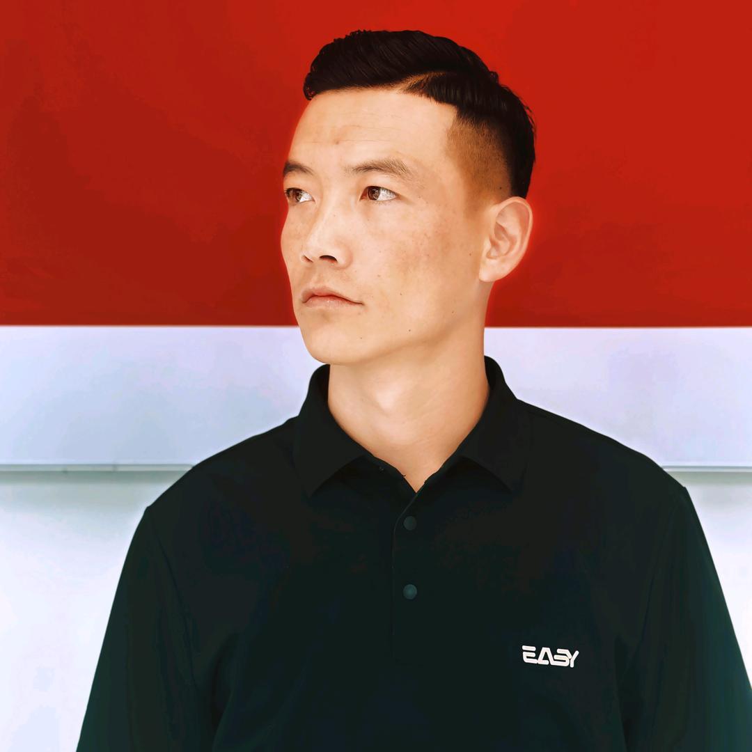 老班長并不老丶