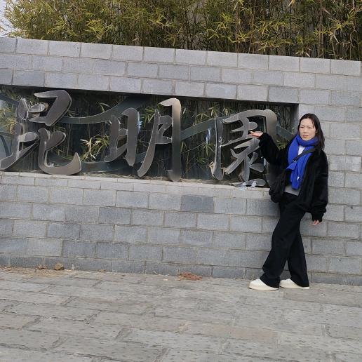 大家好！我是大觅密