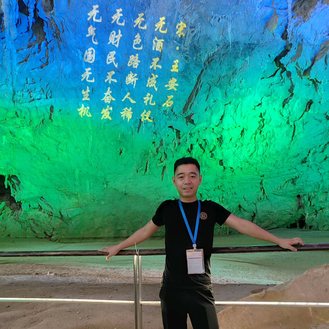 刘班长（承蒙厚爱）
