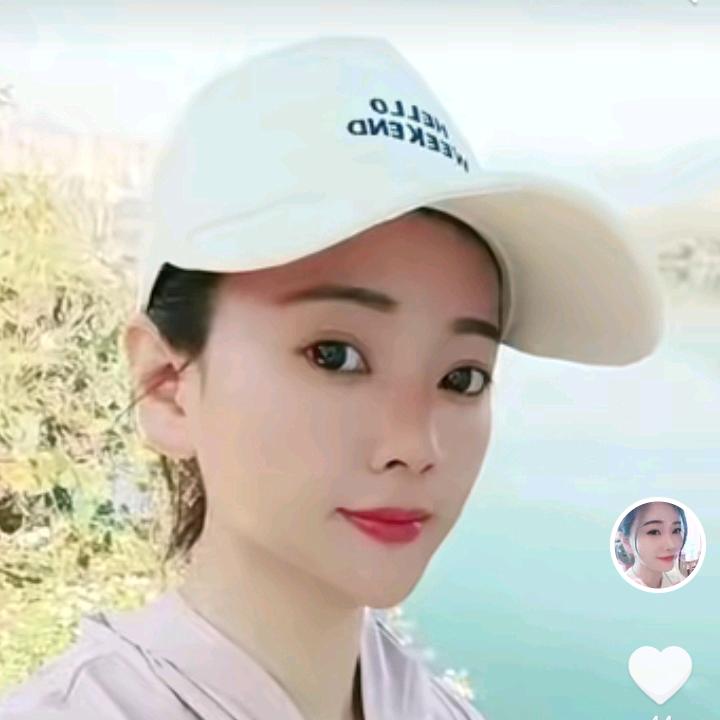 小雨爱钓鱼🎣