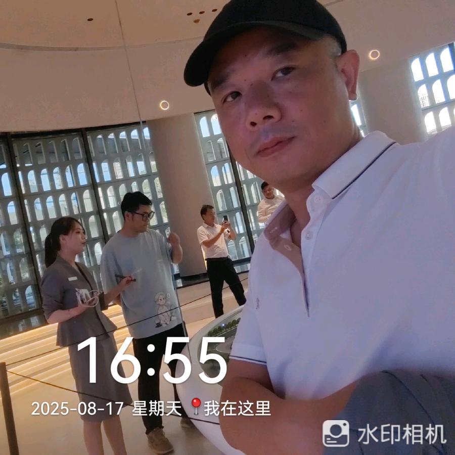 黄鹤楼下