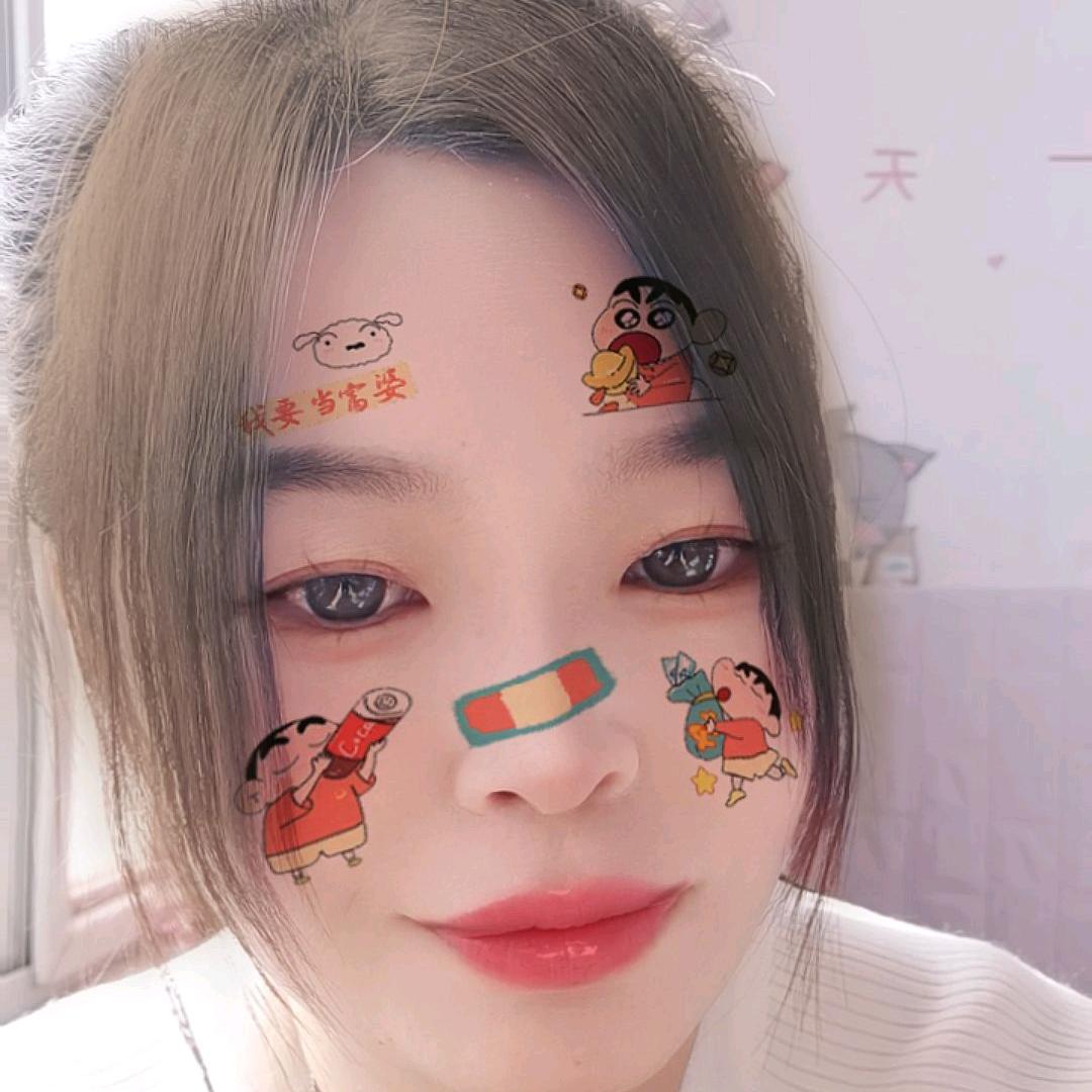 向阳而生🌻