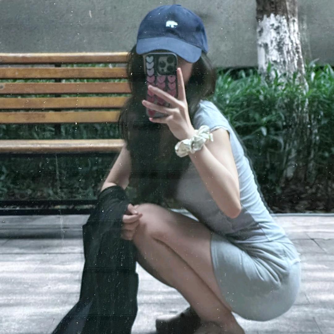 CN鞋服店