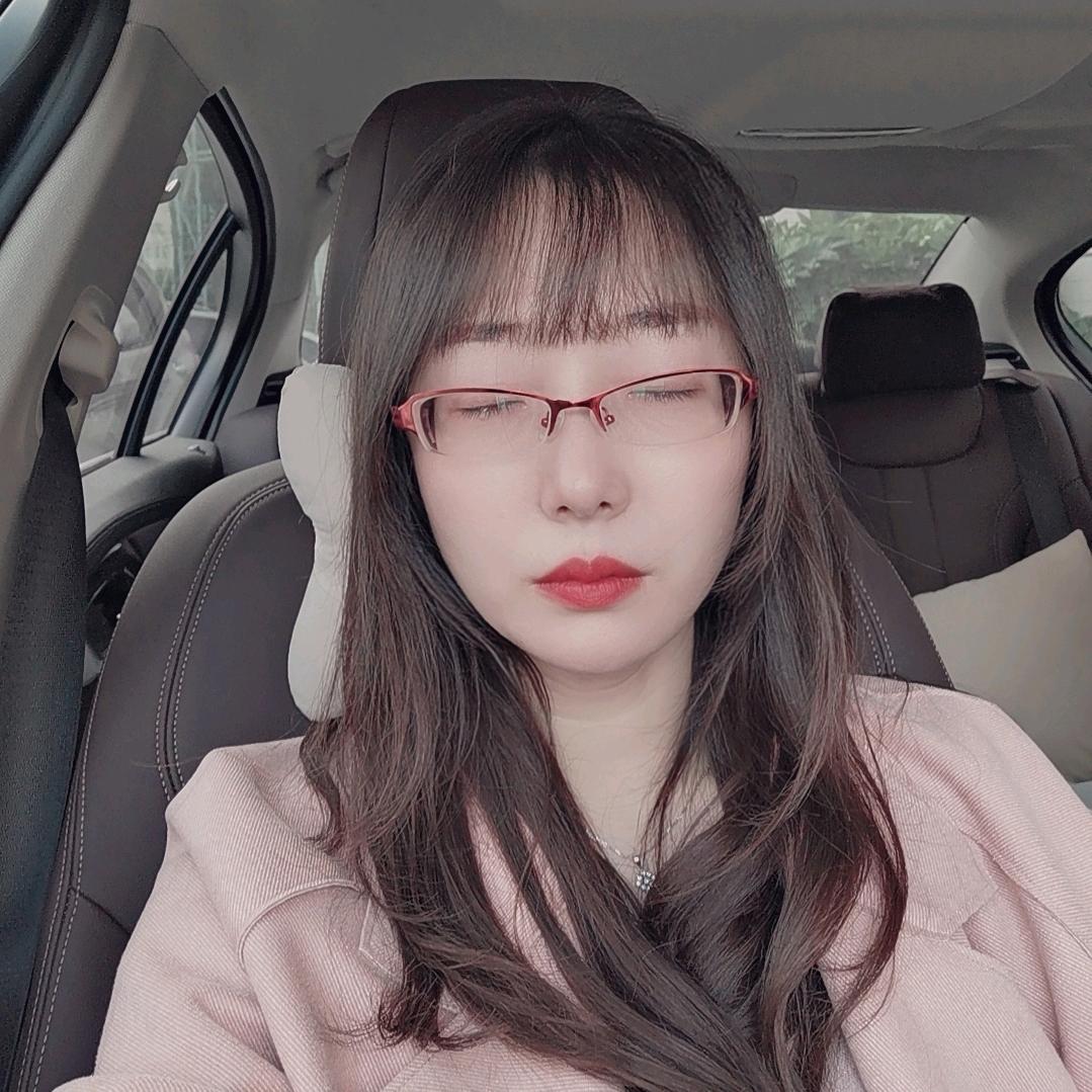 ୧⍤⃝🍒🐾宜