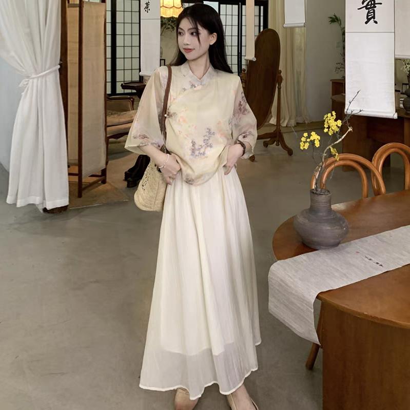 小静静✨