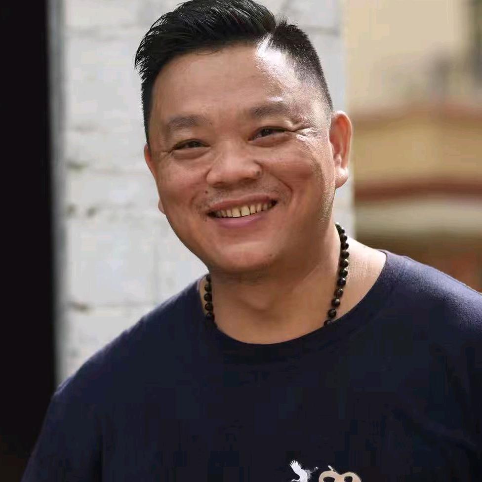 泉水清如镜