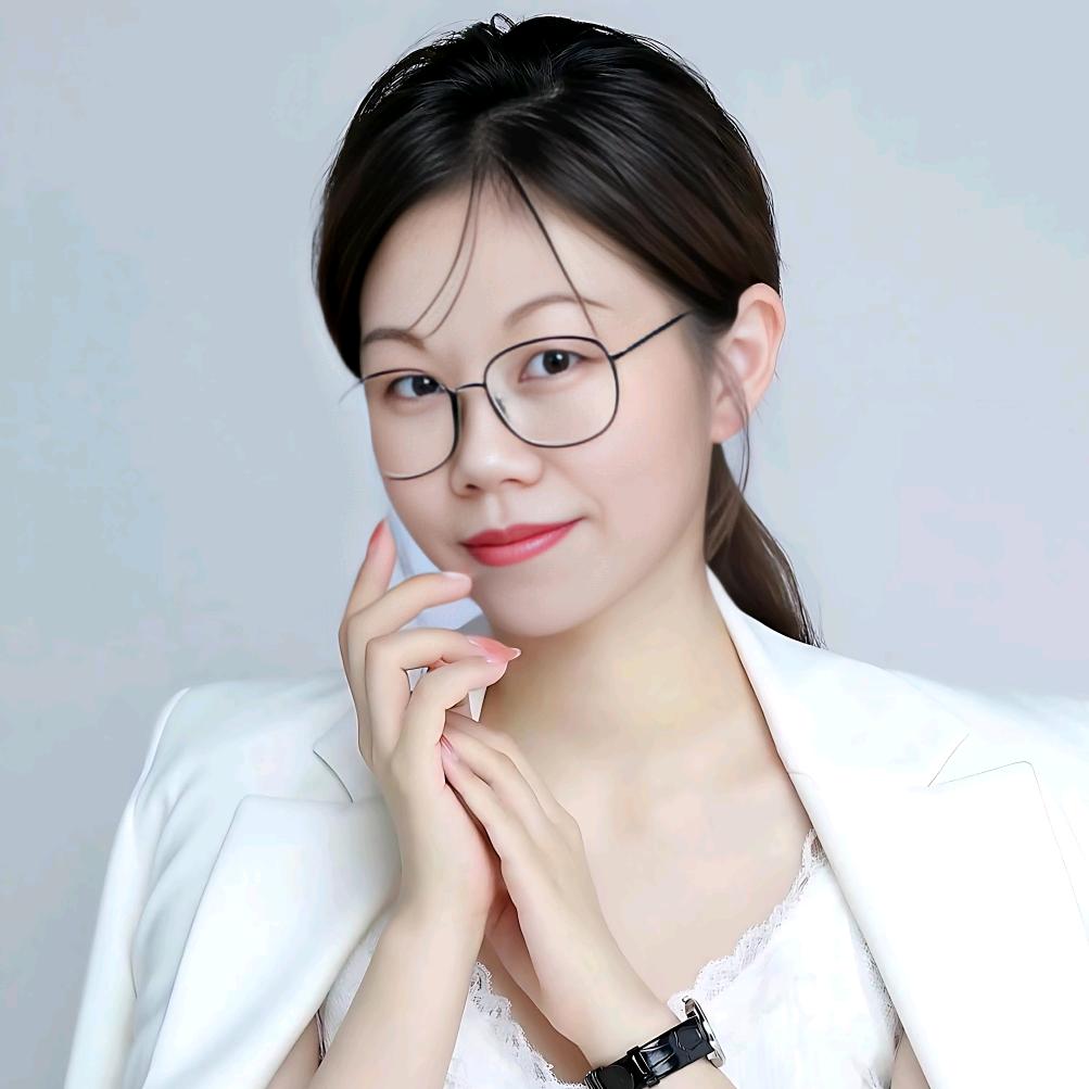 小白花艺蛋糕店