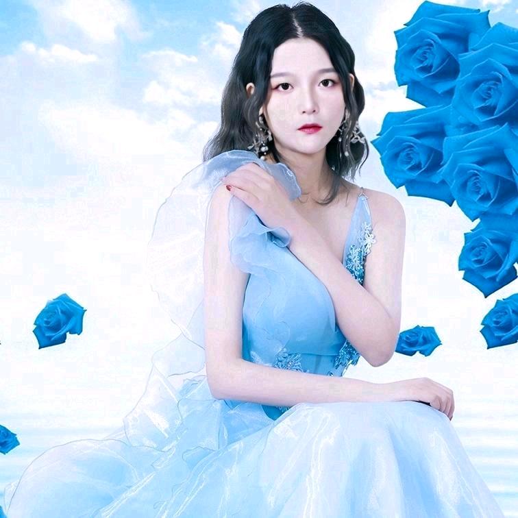 何毛妮
