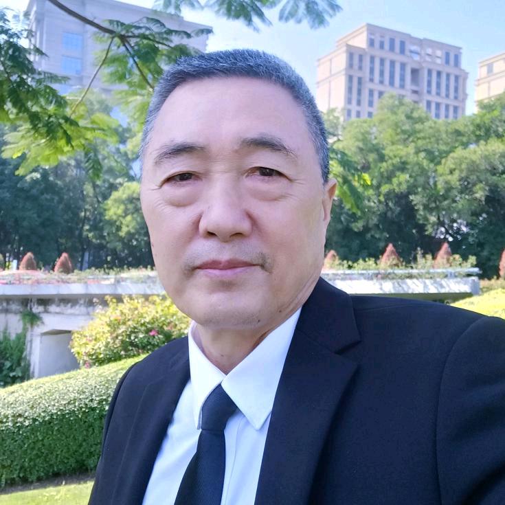 69岁华叔