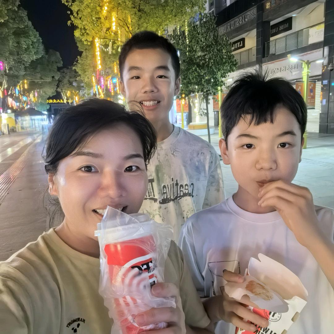 娄妮儿