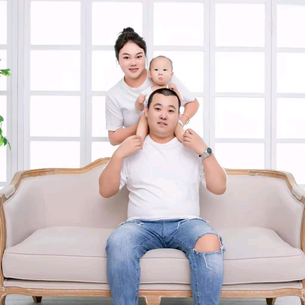 钟小情